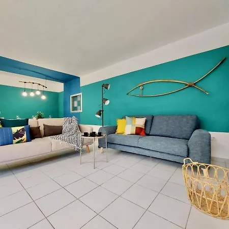 Casa Ana Con Pequeno Jardin
